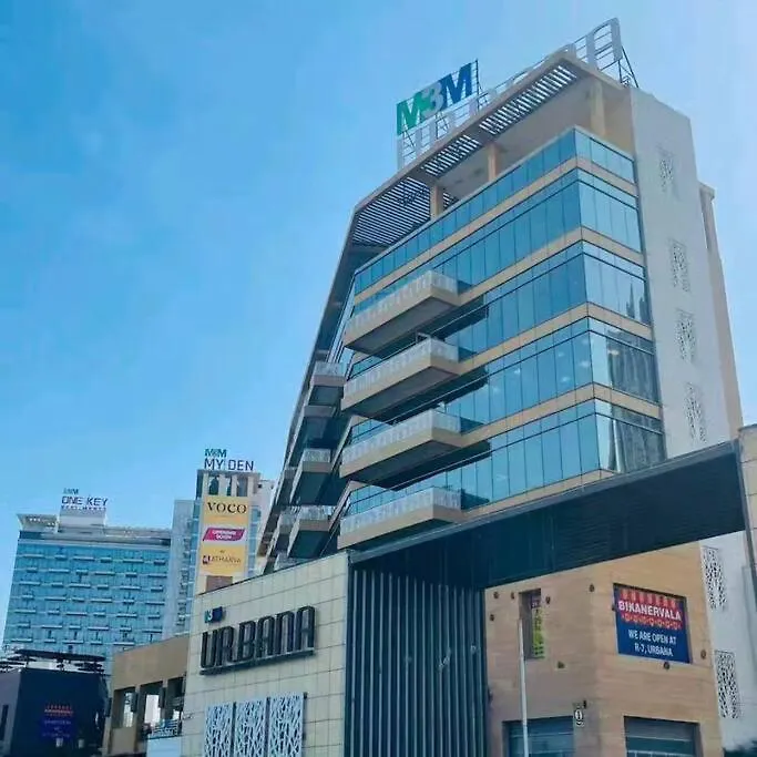 גורגאון Luxury Studios Key8 דירה