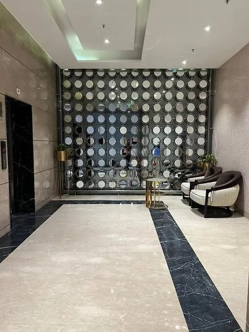 דירה גורגאון Luxury Studios Key8 הודו